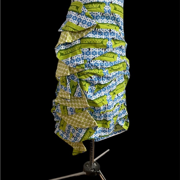 Hand Crafted | Skirts | Sofa And Polka Dot Print Ruched Pleated Big ...